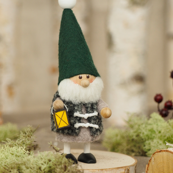 【ノルディカニッセ】ランタンを持ったサンタのオブジェ
