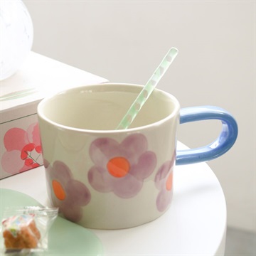 【caroline gardner】マグカップ