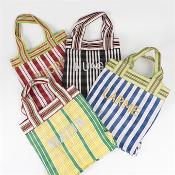 【jou jou lier】スクエア刺繍ロゴビニールトートバッグ