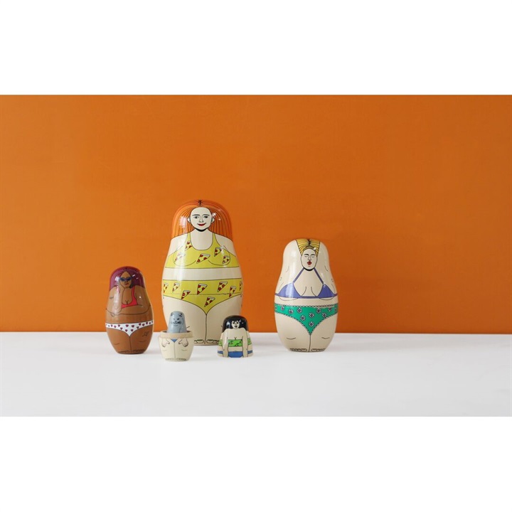 【MIDORI KOMATSU plays with DETAIL INC.】HAPPY HOT GIRLS マトリョーシカ