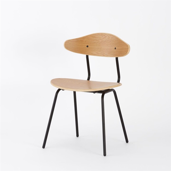 【ENEN】KUUM Chair kinoco - Black Steel Frame/Wooden Back