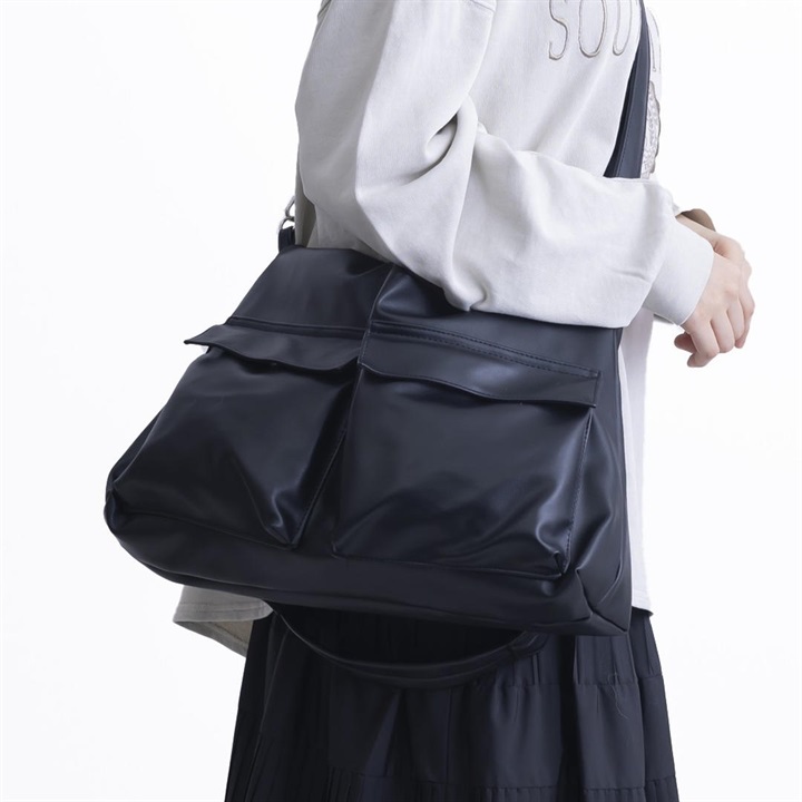 【jou jou lier】2WAYトライアングルバッグ