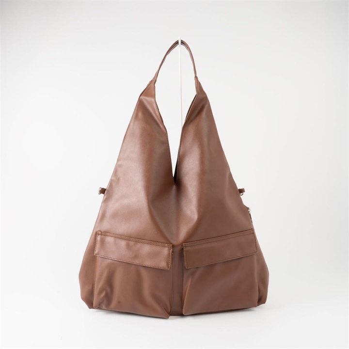 【jou jou lier】2WAYトライアングルバッグ