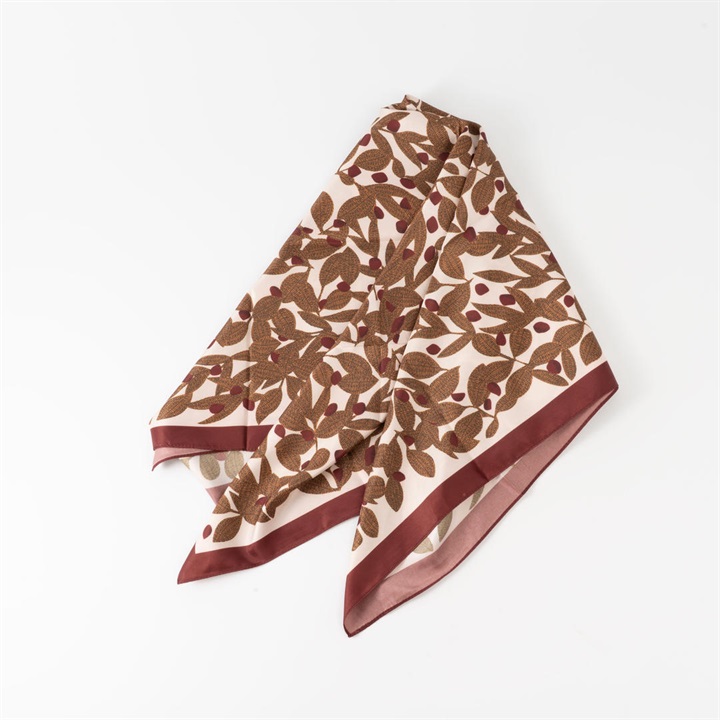 【jou jou lier】ツイルプリントスカーフ 大判