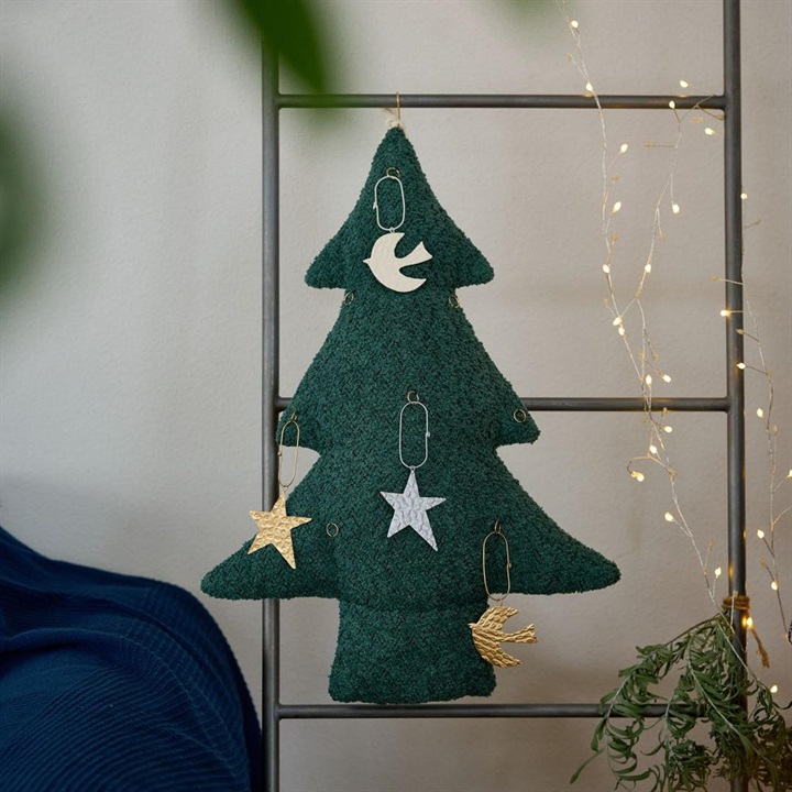【shesay】オーナメントが飾れるハンギングツリークッション