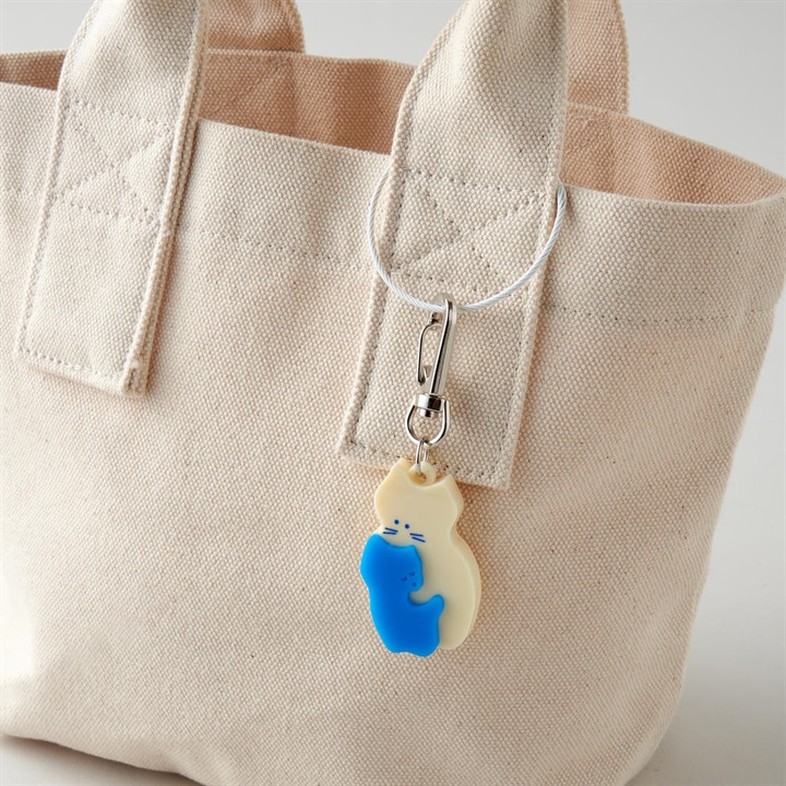 【Pom】ホイッスルになるキーホルダー