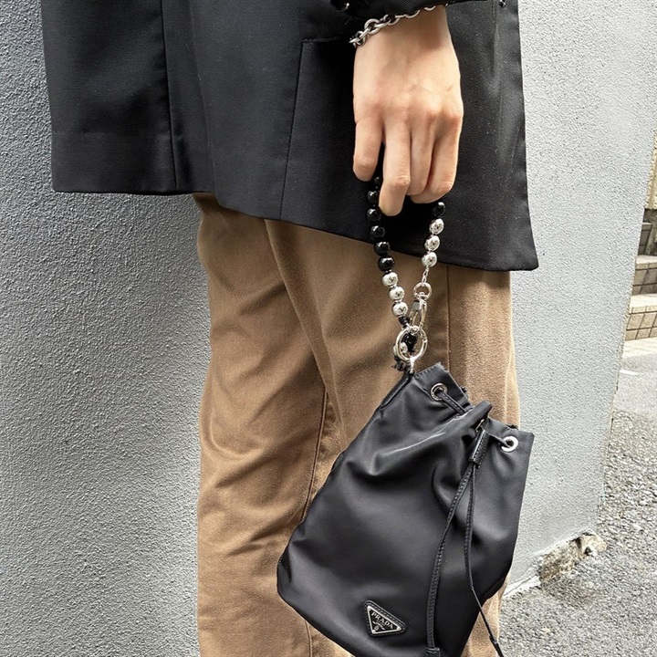 【ADAPTOLL is...】AO ビーズハンドストラップチャーム