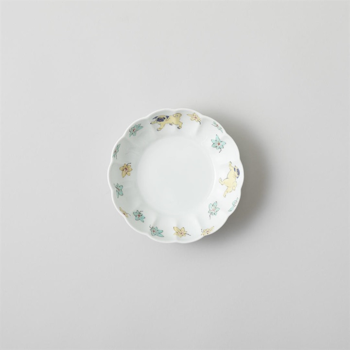 【BARBAR】蕎麦猪口大事典 色絵 菊形鉢 中