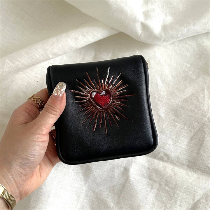 AMULETOILE アクセサリーポーチ(Heart＆Sun)