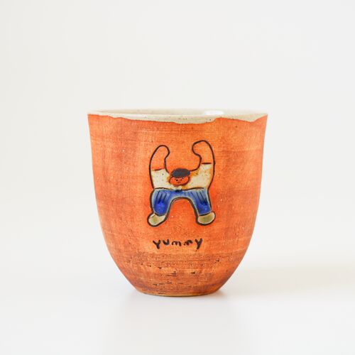 【AOBA POTTERY】 カップ yummy アルファベットくん(H)