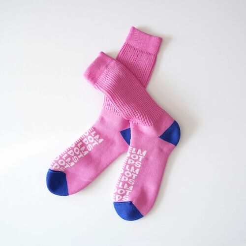 ルーズソックス｜【FEEL MY FOOTSTEPS】 LETTER M-L 【フィンランド製】(pink)