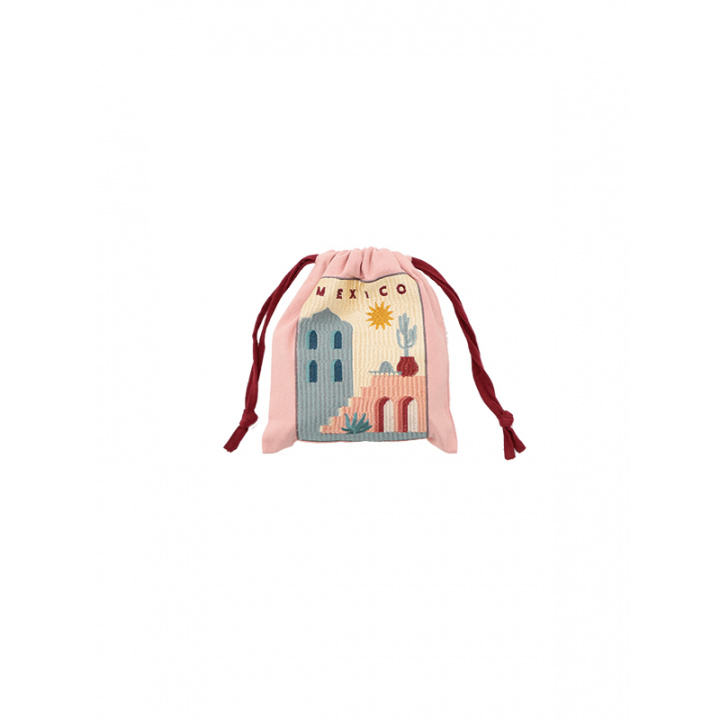 【artipur COTTAGE】 刺繍巾着 EMBROIDERY SERIES ワールドトリップ