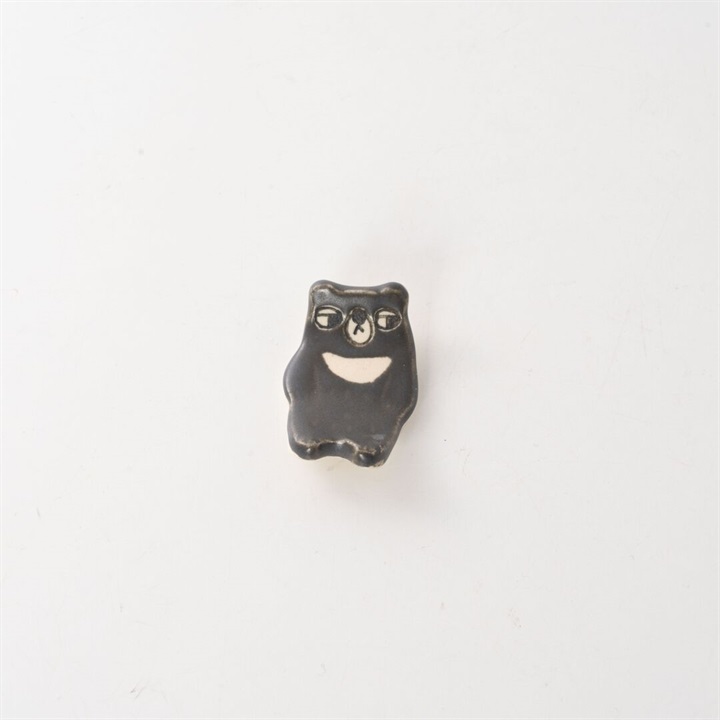 【AKANE's Pottery】 箸置き(黒くま)
