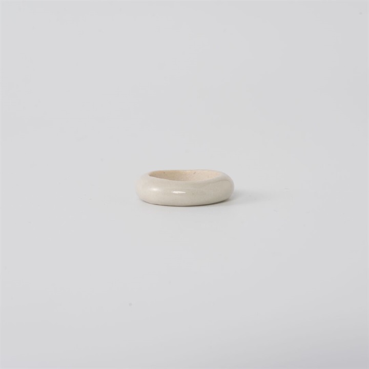 【mochi】陶器のリング