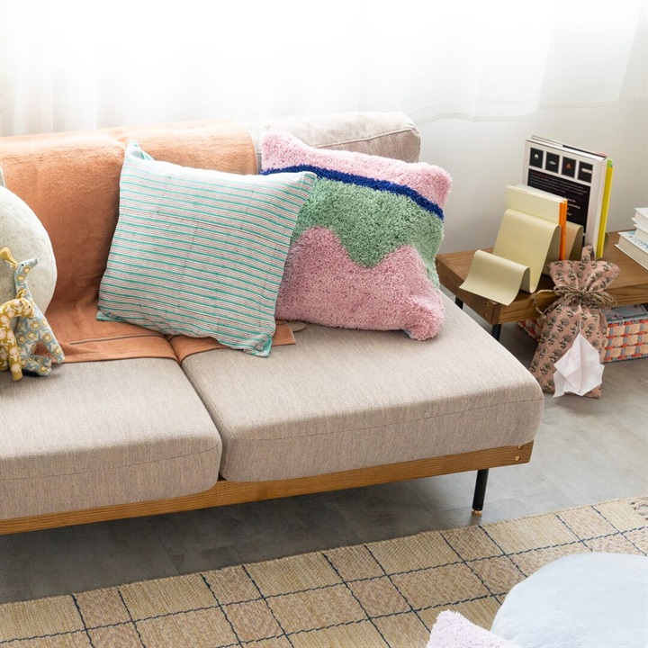 【MOYO】Line cushion