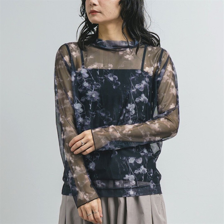 【M.M.O】ニュアンス柄シアートップス