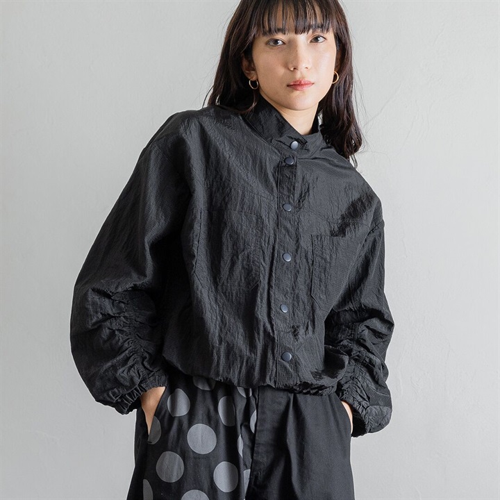【teMite】シャーリング はっ水 リップストップブルゾン