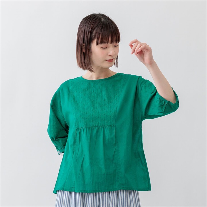 【M.M.O】刺繍入り切替ブラウス