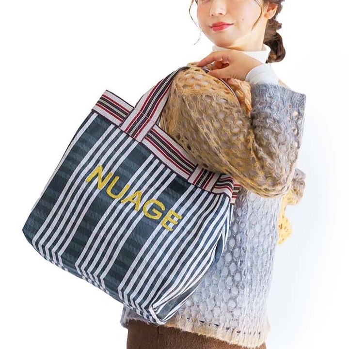 【jou jou lier】スクエア刺繍ロゴビニールトートバッグ