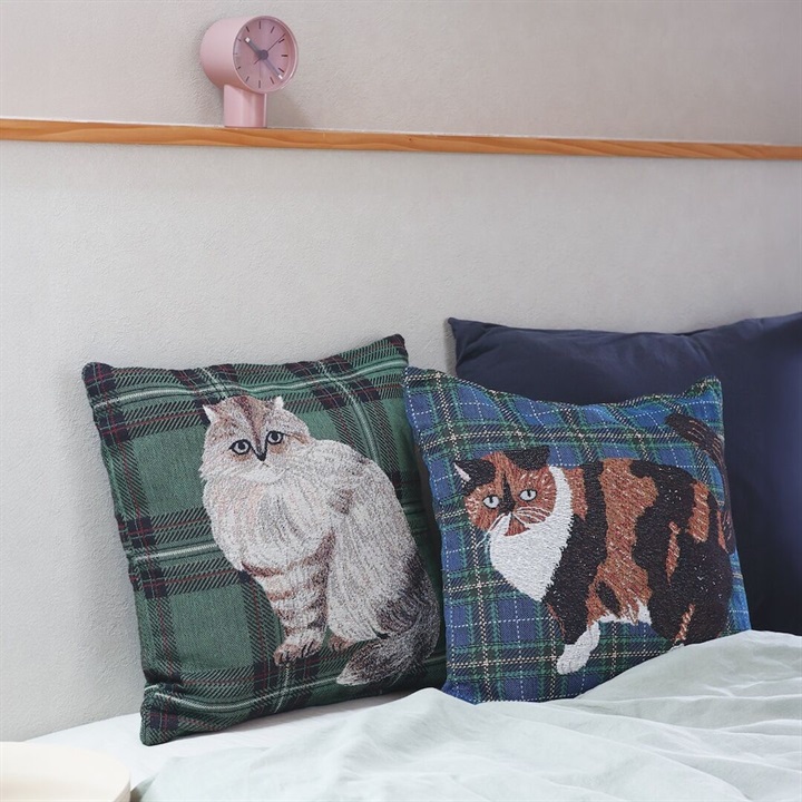 【松尾ミユキ】Cushion cover check back