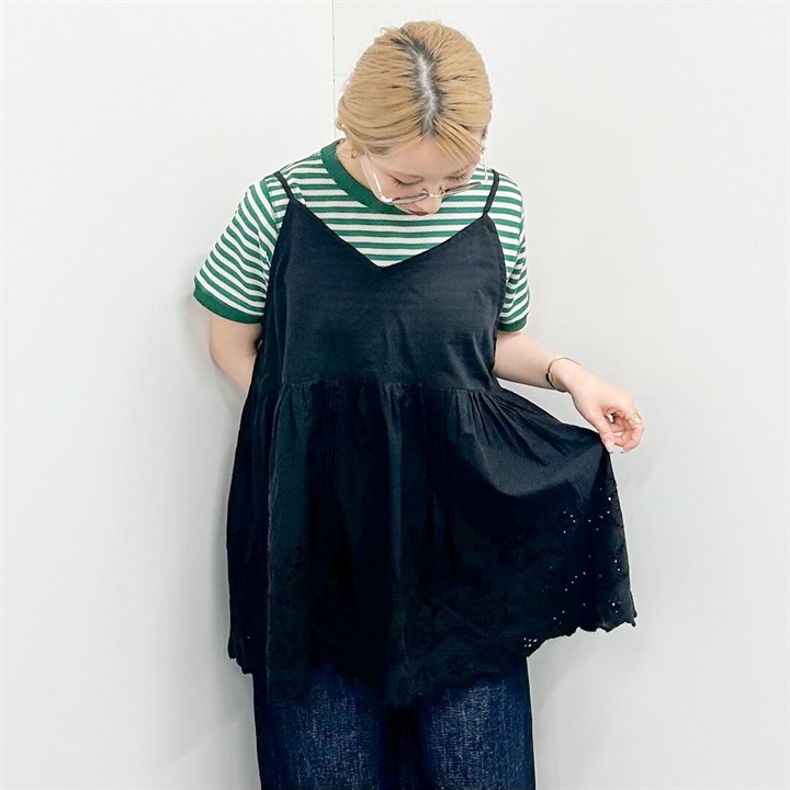【POU DOU DOU】スカラップシフリー刺繍ビスチェ