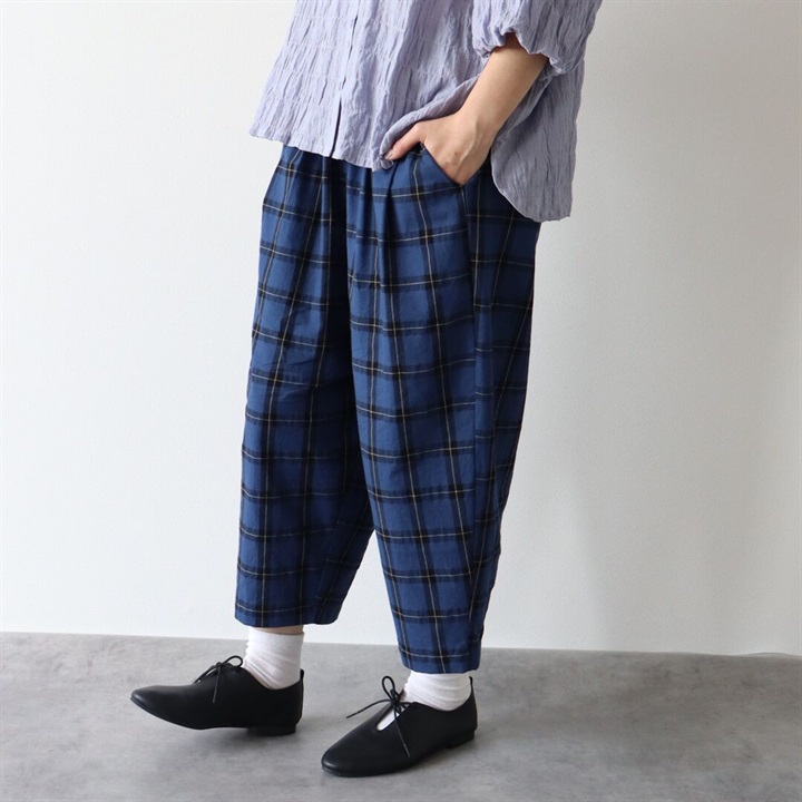 【Cloudnine】先染めコットン8分丈バルーンパンツ