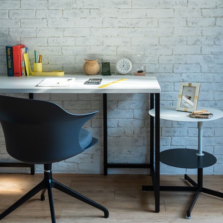 【ENEN】KUUM Steel Side Table ベースカラー：ブラック