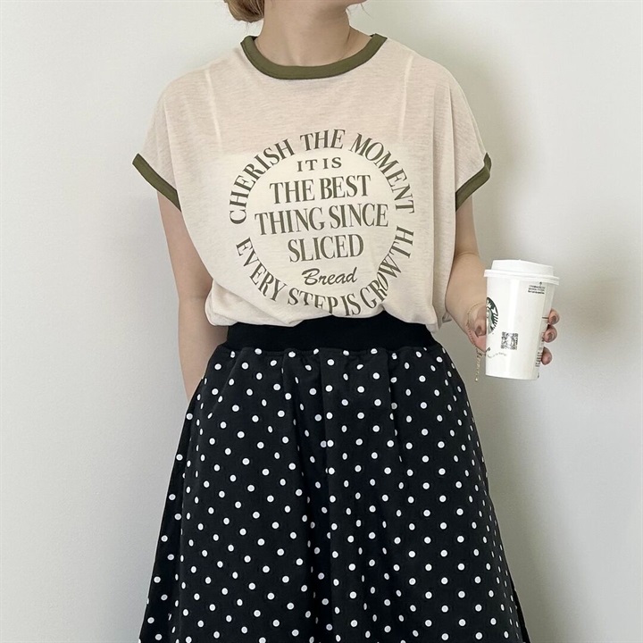 【hunch】シアーフライスロゴプリントフレンチTシャツ