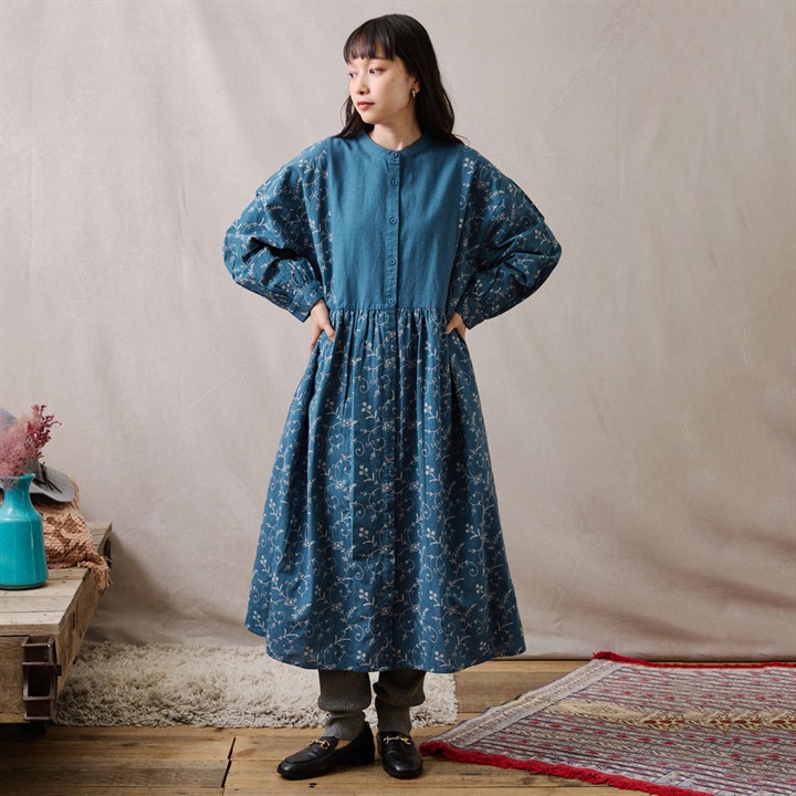 【teMite】綿麻刺繍 前開き長袖ロングワンピース