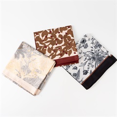 【jou jou lier】ツイルプリントスカーフ 大判