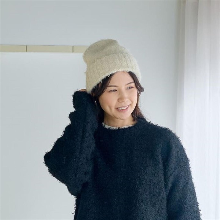 shesay】ツイード調に仕上げたリボンヤーンのニットキャップ｜てんと