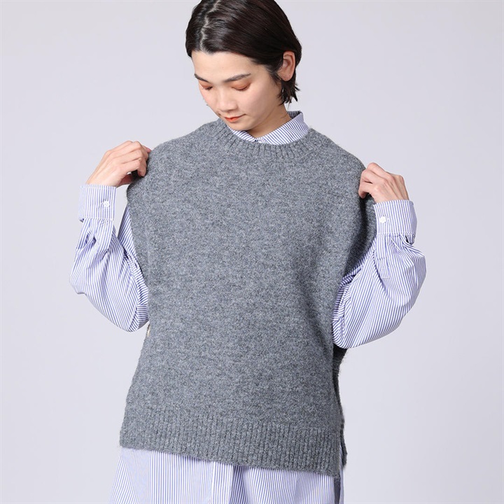 【shesay】リューズニット ショート丈トップスにもなる2WAYベスト