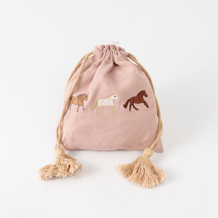 【artipur COTTAGE】ウマ刺繍巾着ポーチ