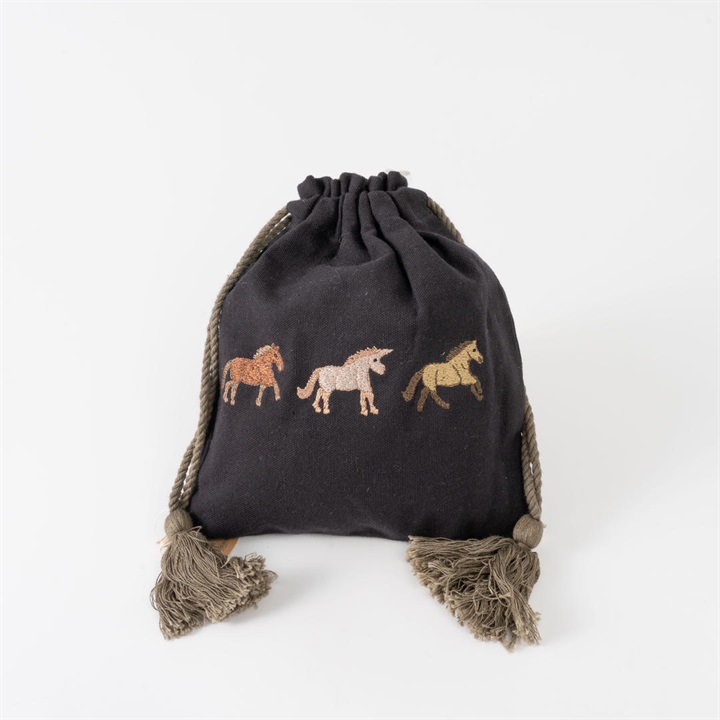 【artipur COTTAGE】ウマ刺繍巾着ポーチ