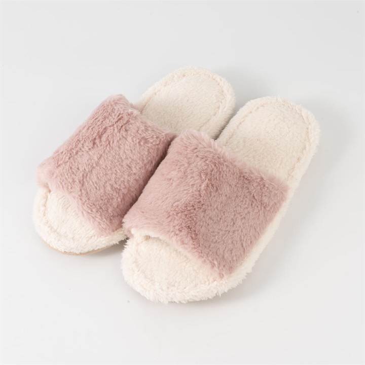 【PAGE ONE】ファースリッパ 23cm～24.5cm