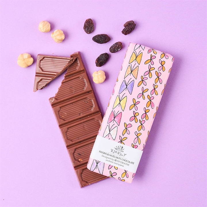 【第3世界ショップ】有機レーズン＆ヘーゼルナッツチョコ『蝶々とお花』