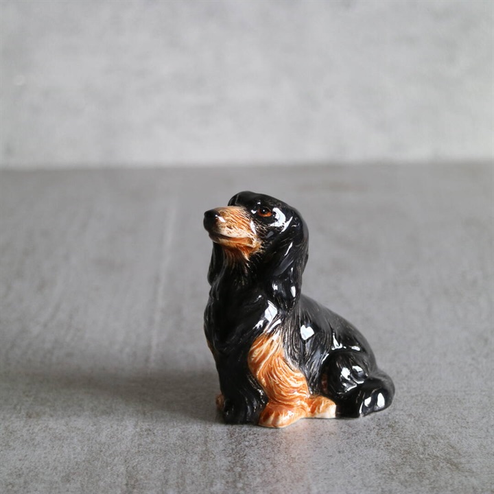 Animal Vase Dog B(Dachshund)