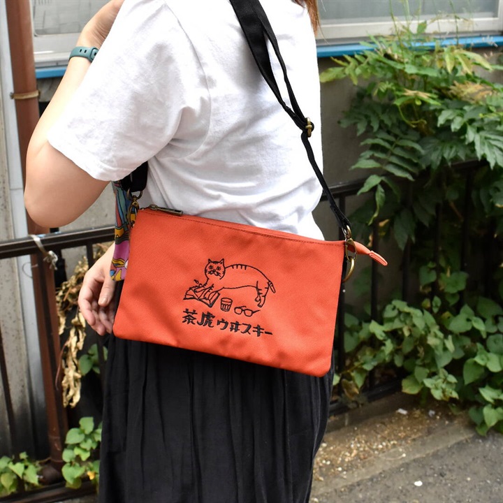 【星羊社】茶トラウヰスキー たくさんポッケのショルダーバッグ