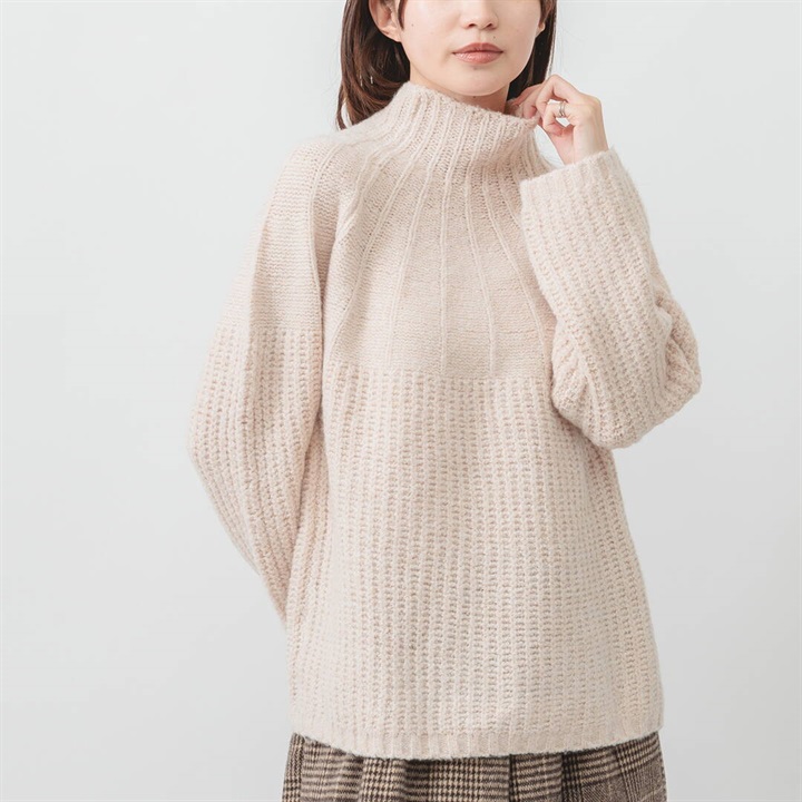 【M.M.O】求心柄 長袖ニットプルオーバー