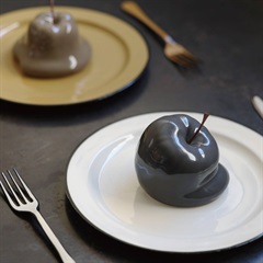 【Hunt 9】Robben 溶けゆくリンゴのオブジェ(Ash Gray)