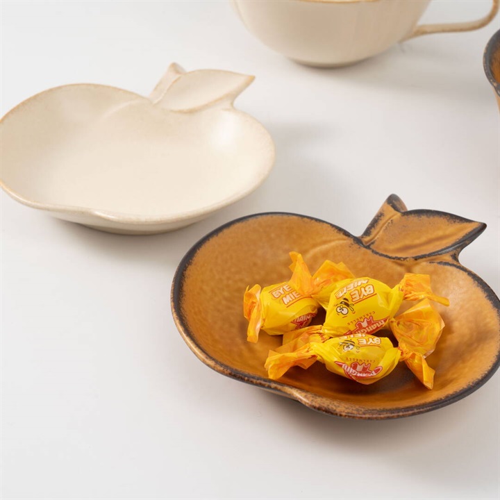 クラシックカフェ suzune りんご小皿 10.3cm 美濃焼