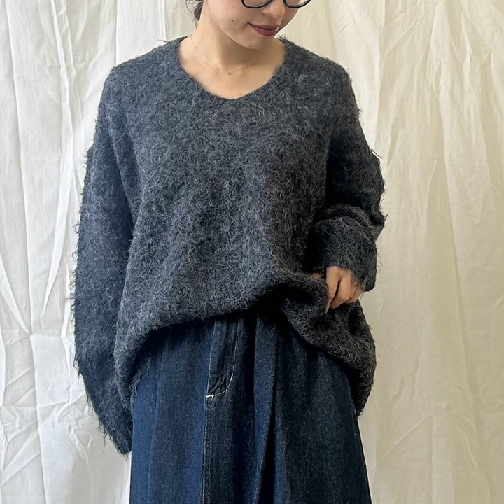 【PAGE ONE】フェザーヤーン 長袖メランジニットプルオーバー