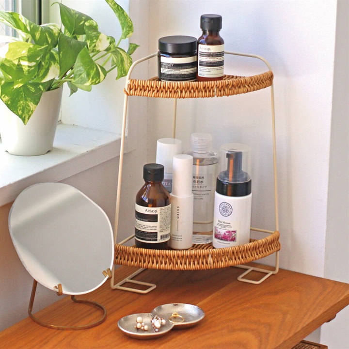 UTILE NAIR コーナーラック