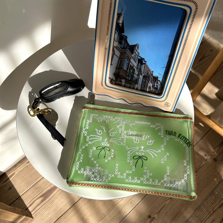 【Casselini】チュール刺繍ポーチ