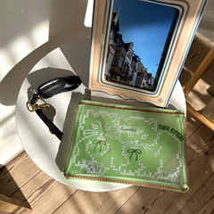 【Casselini】チュール刺繍ポーチ(ライム)