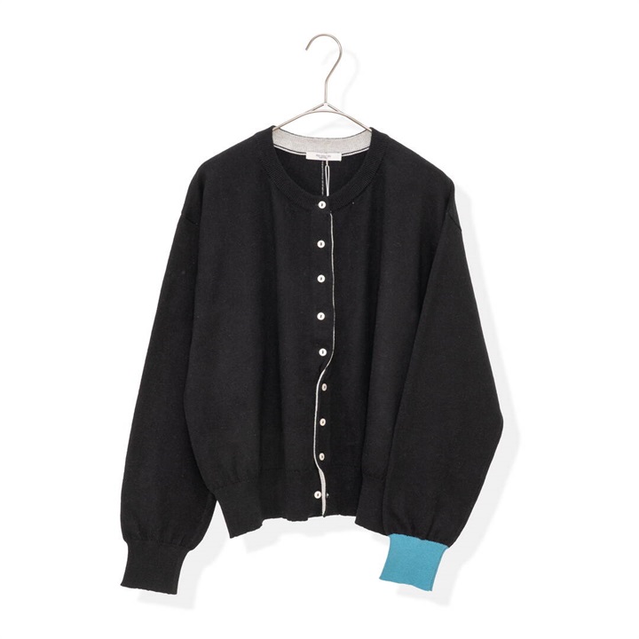 【POU DOU DOU】ひねり前立てクルーネック 長袖ニットカーディガン