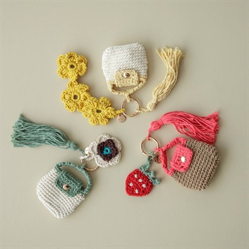 Pochefleur ポケットチャーム