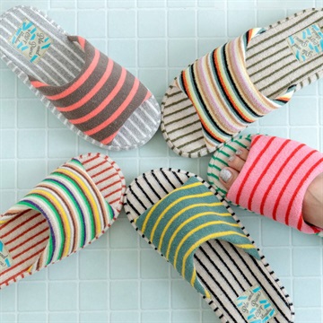 Pile＆Piece 厚底低反発スリッパ M