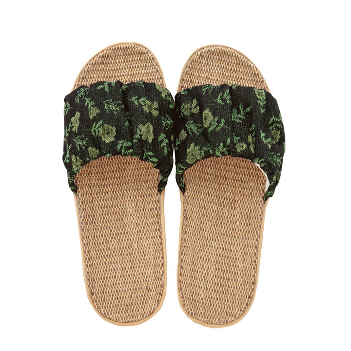 In Out Denim 軽量スリッパ