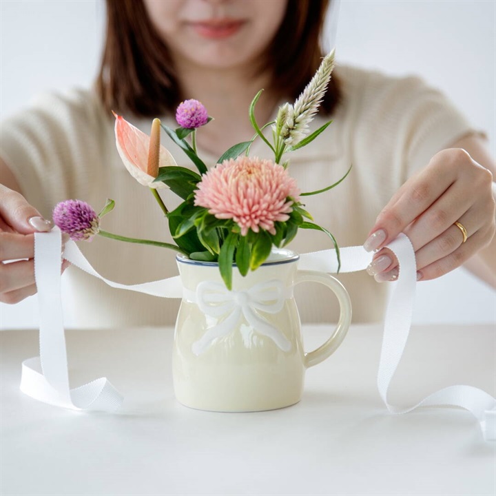 Ribbon Bouquet マグカップ 330ml(YE)